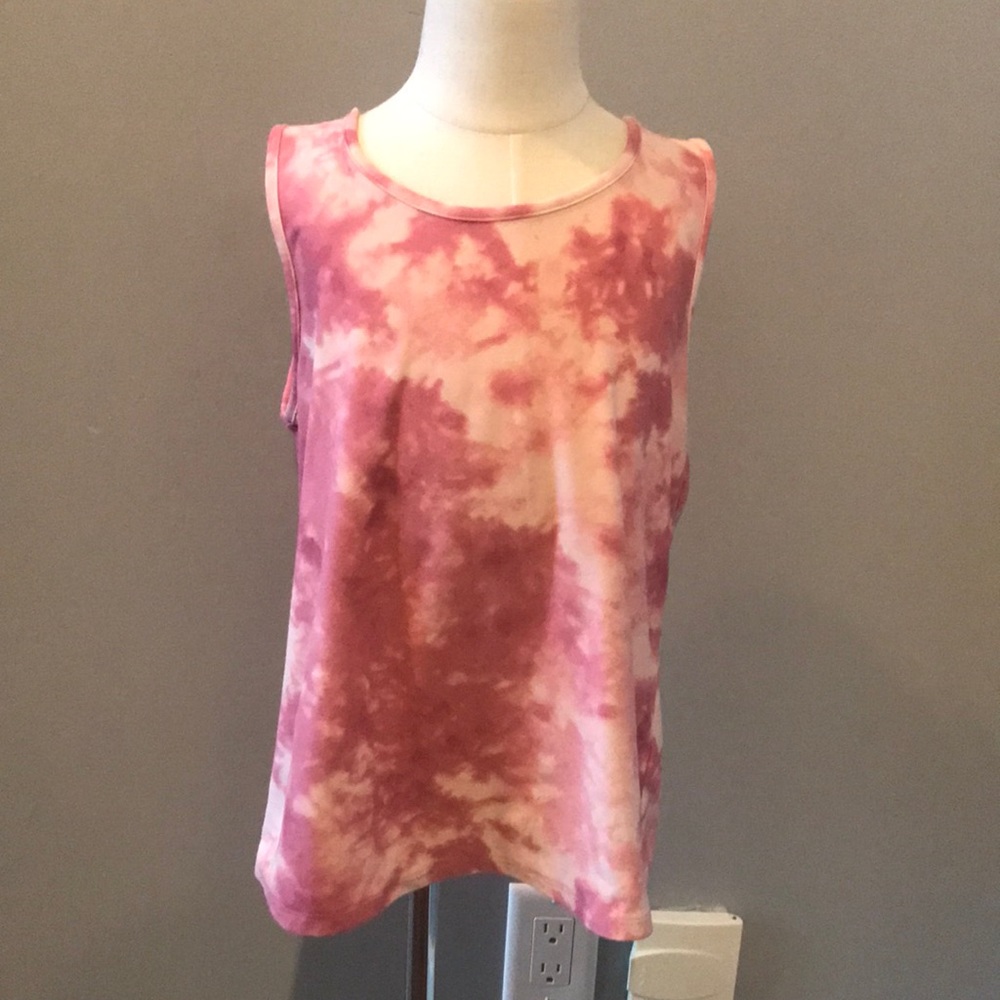 Love Glam Girl Tank Size Medium